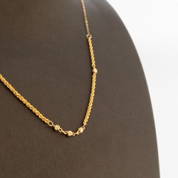 NK2099 عقد دانتيل (ديلا روب)