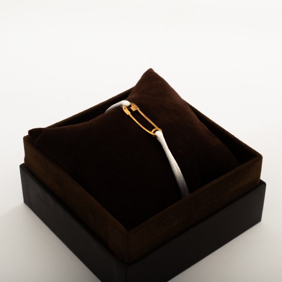 اسوارة عيار 18 صافي بخيط ابيض