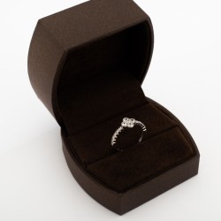 RN570 خاتم قولدفان (مونرو "اخيارات متعددة")