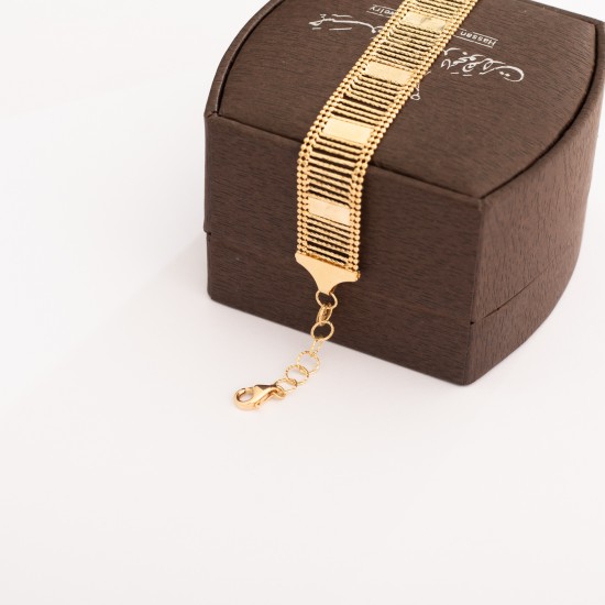 BR853 انسيال دوريان ("فولف" ذهبي) BR853 انسيال دوريان ("فولف" ذهبي)