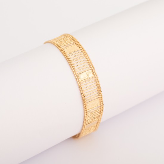 BR853 انسيال دوريان ("فولف" ذهبي) BR853 انسيال دوريان ("فولف" ذهبي)