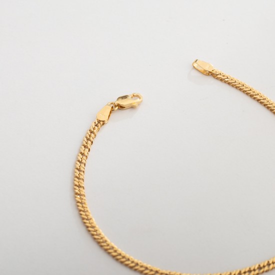 BR832 انسيال تيتوف (الجنزير)