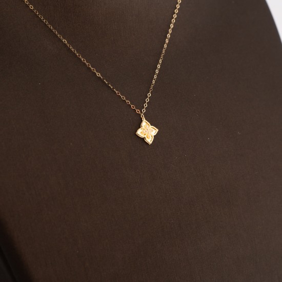 NK2124 عقد جيرلي كوين (رولو)