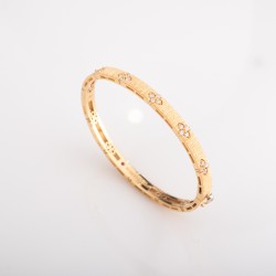 BR902 جيرلي كوين (سوار "ذهبي")