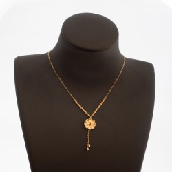 NK2269 عقد وردة الغوريو