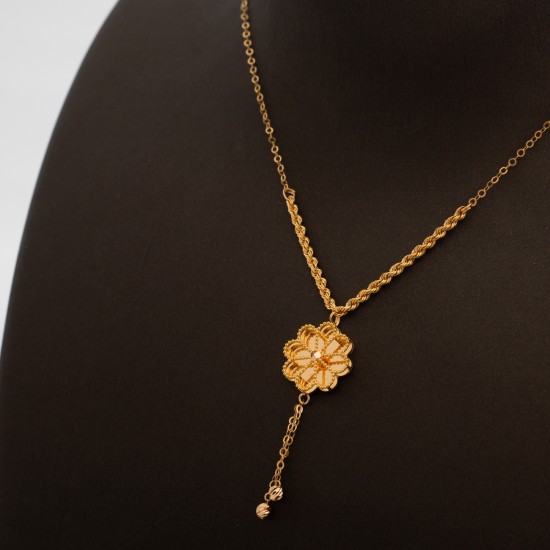 NK2269 عقد وردة الغوريو