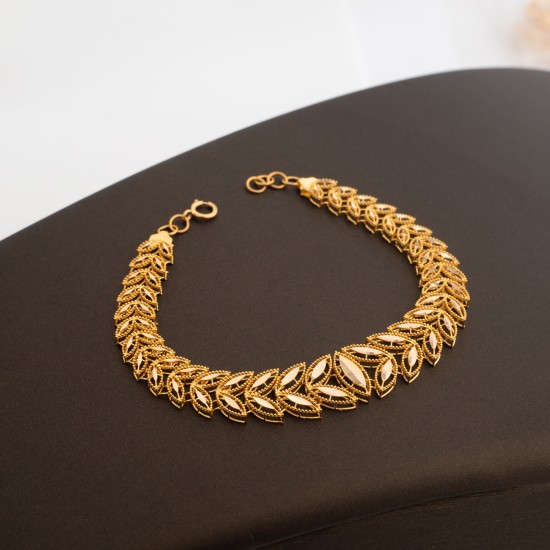 BR951 سوار الغصن (هنتر)