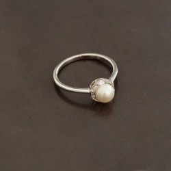 DRN179 غوميز (الماس وَ لؤلؤ)