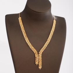 NK2136 عقد الغصن (دول)