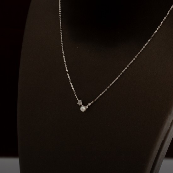 DNK151 فينيس (عقد الماس)