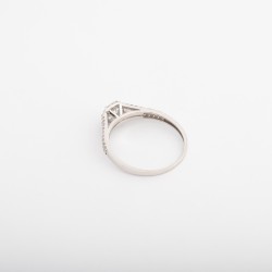 RN610 خاتم هانت (ابيض)