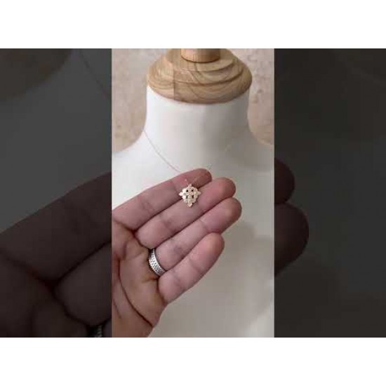 NK2215 عقد جيرلي كوين (بارل)