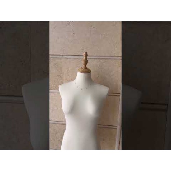 NK2214 تشوكر قولدفان (الفراشة)